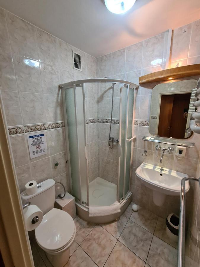 Hotel Rytwiany Palac Dış mekan fotoğraf